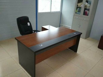 图 重庆顺通家具厂长期生产学习桌培训班专用桌 主要是自家生产销售 重庆家具 家纺